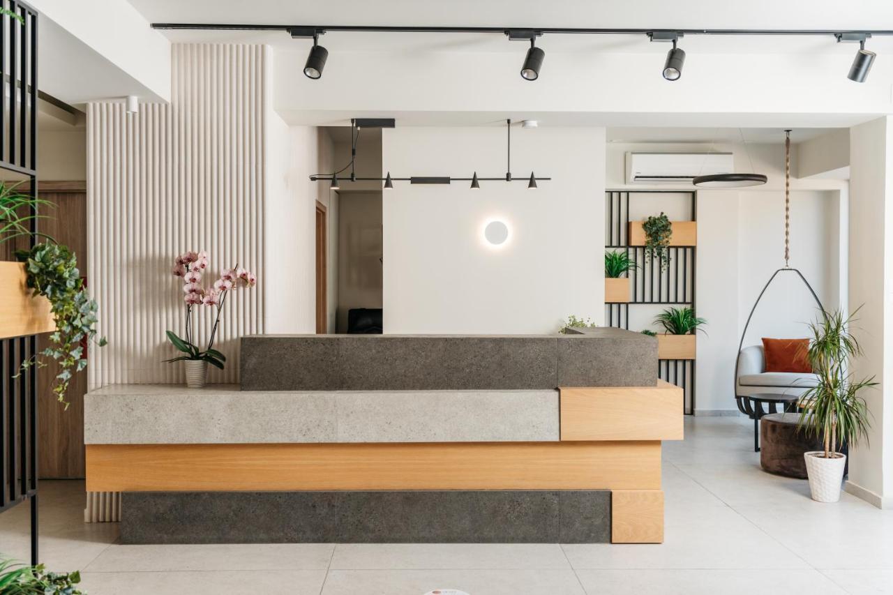 The City Hotel & Suites (Adults Only) Ретимно Экстерьер фото